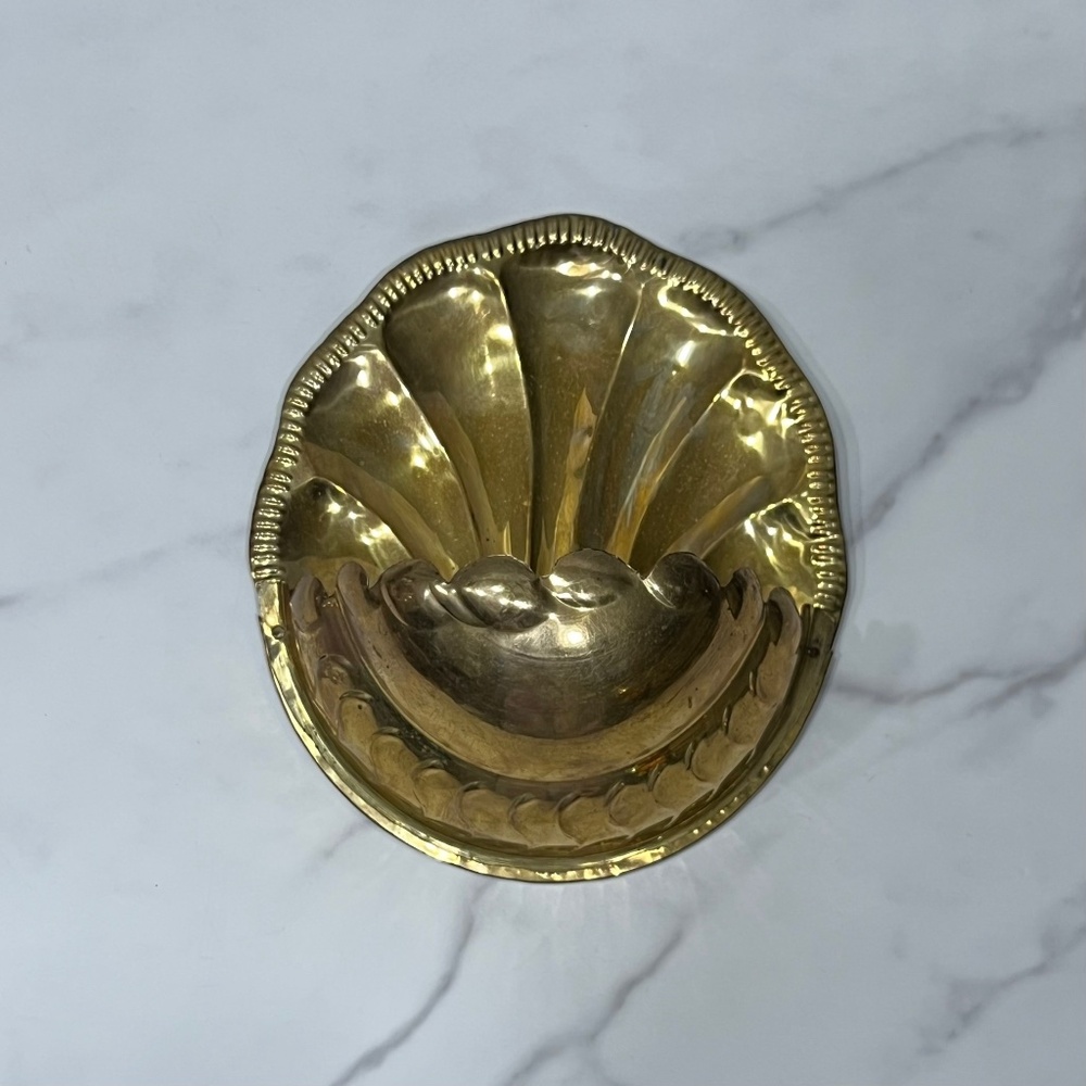 Vintage Solid Brass Wall Pocket Planter Hollywood Regency Mid Century Modern